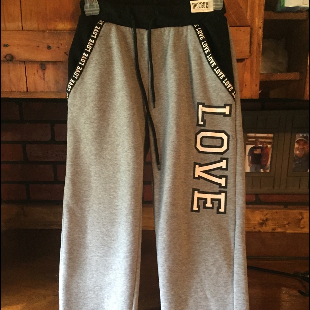 Victoria’s Secret Pink sweat pants